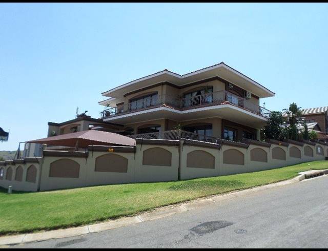 4 BEDROOM HOUSE FOR SALE IN LYDENBURG
